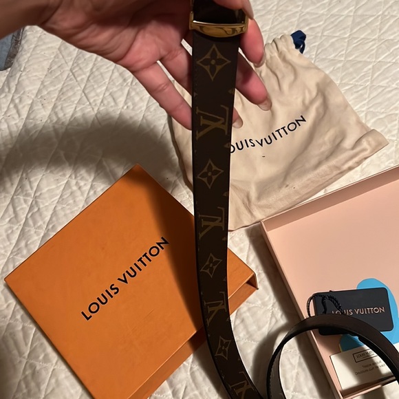 Louis Vuitton Reversible Belt - Picture 2 of 7